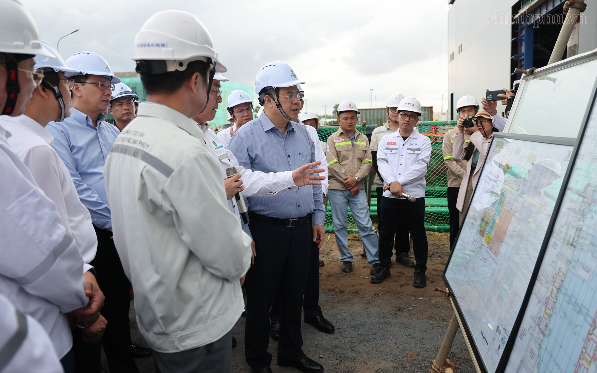 Phó Thủ tướng Thường trực Phạm Gia Túc: Bảo đảm tiến độ đồng bộ Chuỗi khí - điện Lô B - Ô Môn- Ảnh 7.