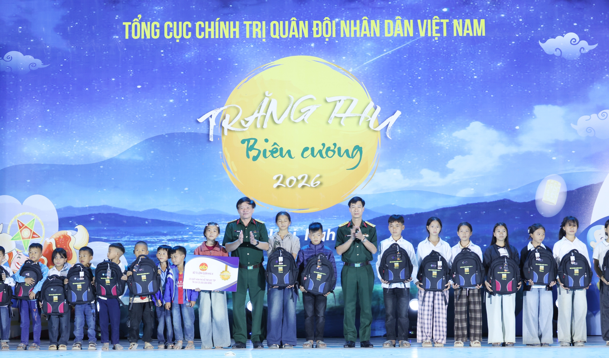 ‘Trăng thu biên cương 2026’: Trao yêu thương, tiếp sức trẻ em vùng cao- Ảnh 2.