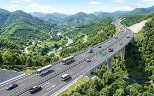 Thành lập Hội đồng thẩm định Báo cáo nghiên cứu tiền khả thi tuyến đường bộ cao tốc đoạn Quảng Ngãi-Đăk Hà