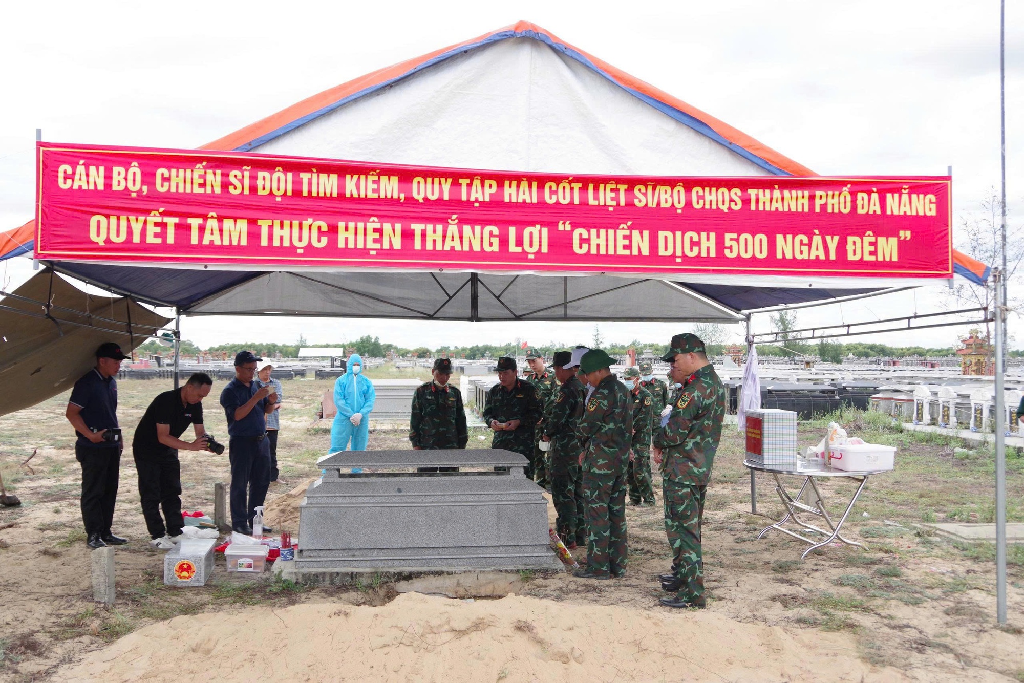 Đà Nẵng hoàn thành lấy mẫu AND gần 26.000 mộ liệt sĩ- Ảnh 3.