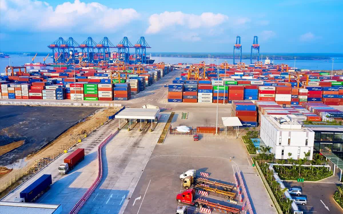 Chính phủ "tháo gỡ đến cùng" để doanh nghiệp tự mình đi tới