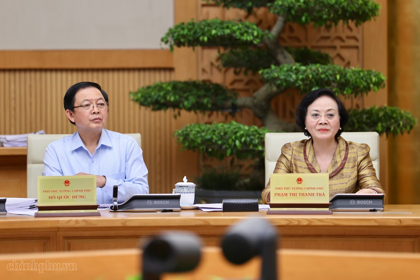Thủ tướng: Tuyệt đối không để lợi ích cục bộ, lợi ích ngành, lợi ích nhóm chi phối chính sách- Ảnh 3.