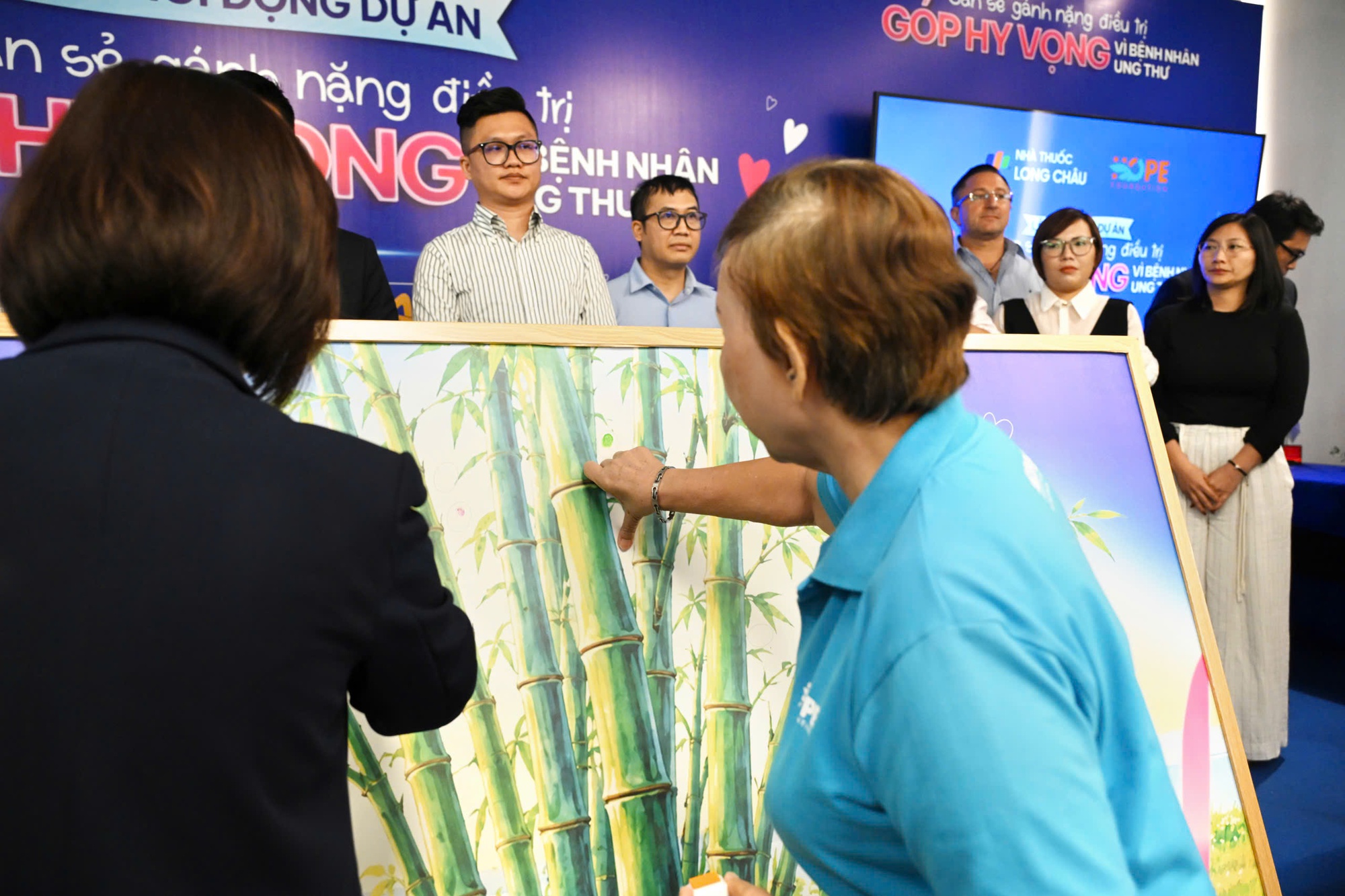 Long Châu, Quỹ Hope và các đối tác khởi động chương trình 'San sẻ gánh nặng vì bệnh nhân ung thư'- Ảnh 6.