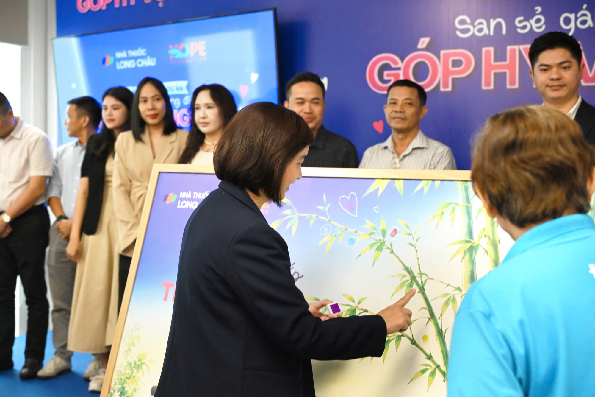 Long Châu, Quỹ Hope và các đối tác khởi động chương trình 'San sẻ gánh nặng vì bệnh nhân ung thư'- Ảnh 5.