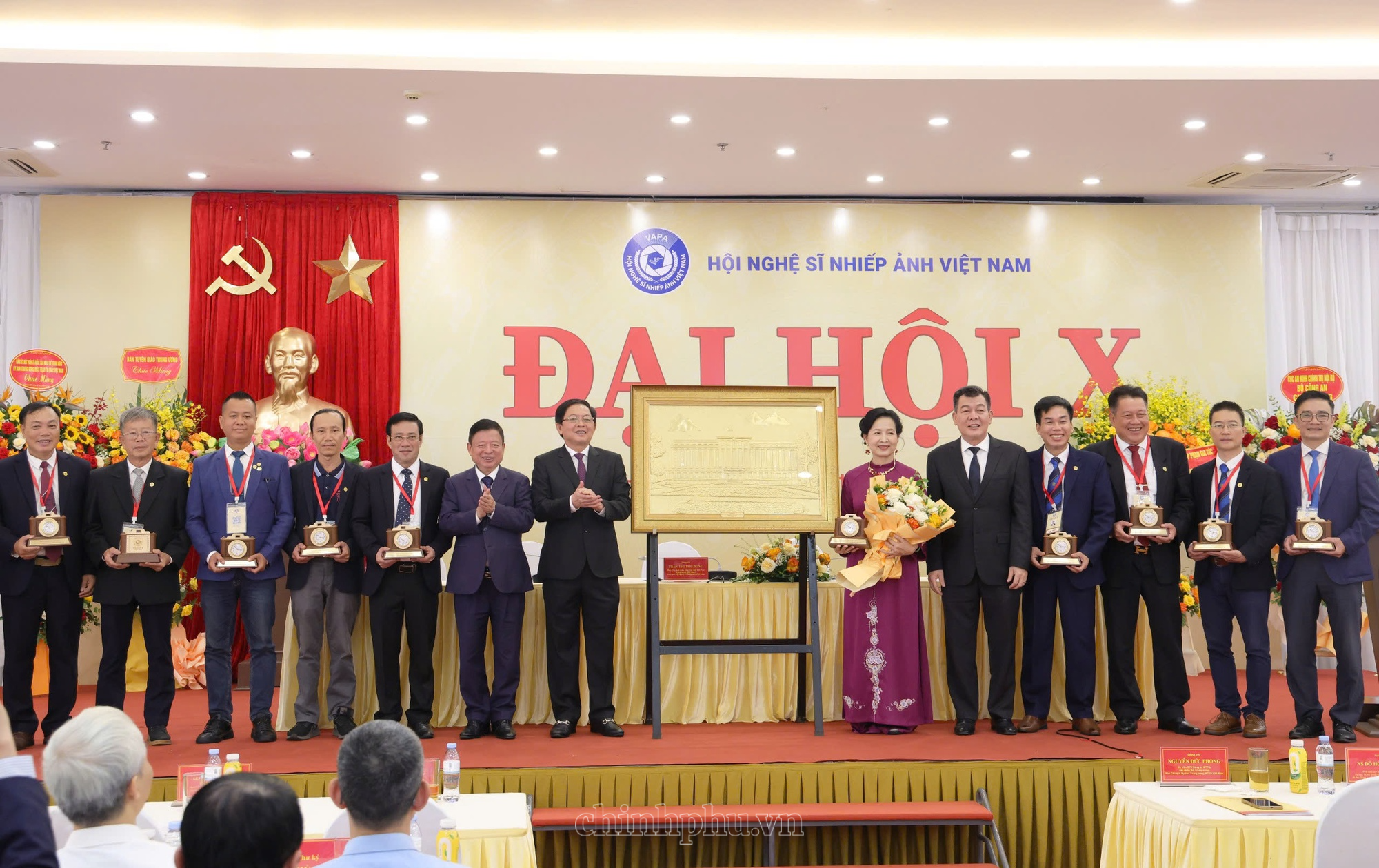 Nhiếp ảnh Việt Nam giữ vững bản sắc, đổi mới sáng tạo, chủ động hội nhập- Ảnh 4.