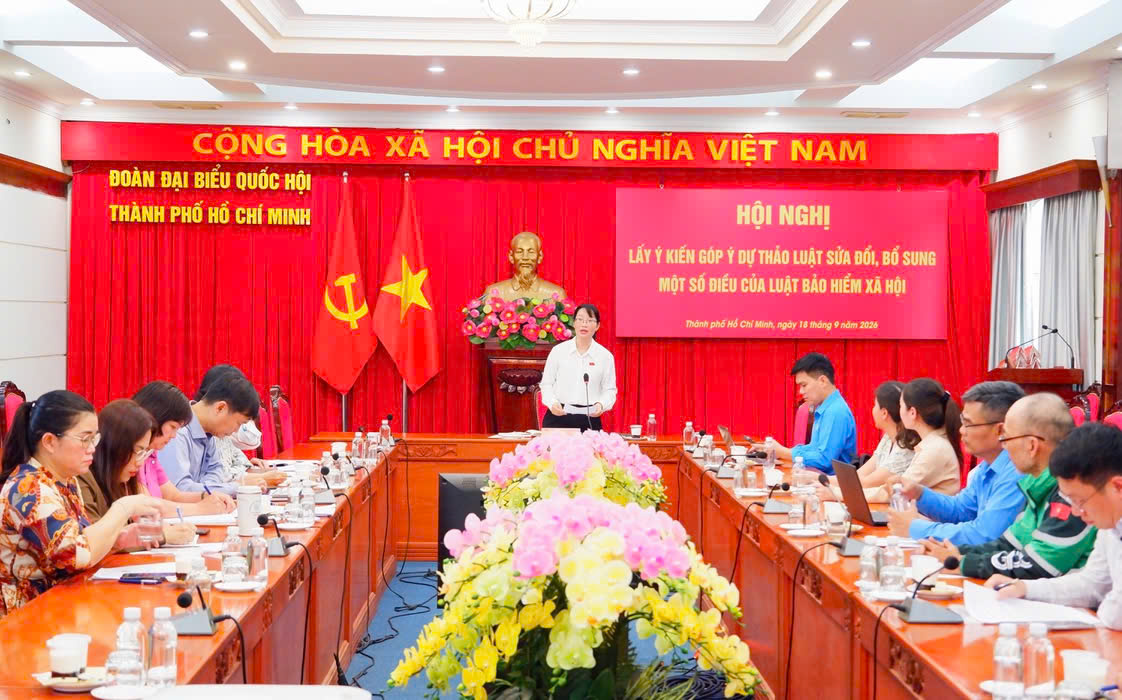 Đề xuất mở rộng diện tham gia BHXH bắt buộc, trong đó có tài xế công nghệ- Ảnh 1.
