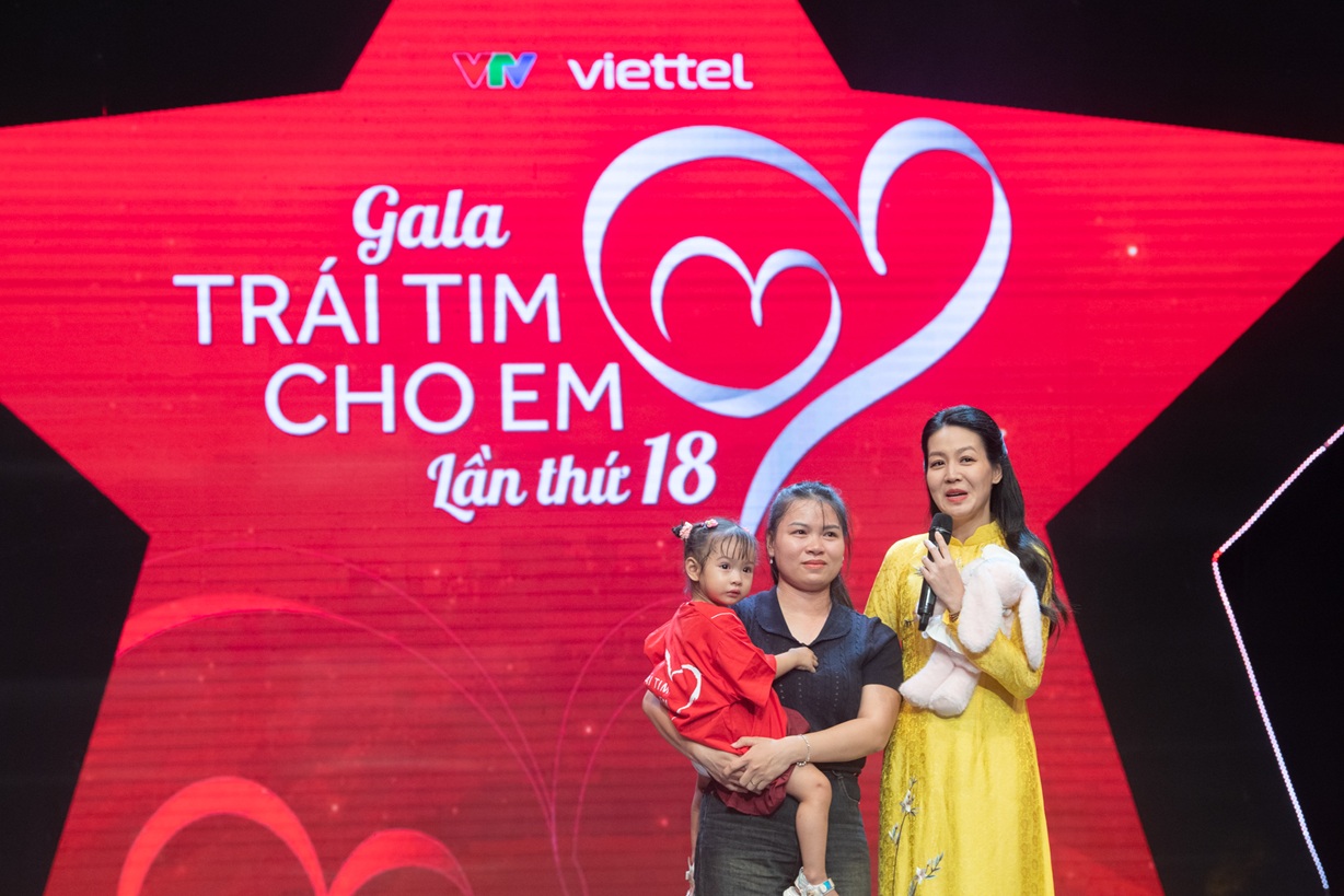 Viettel cùng 'Trái tim cho em' viết tiếp 18 năm hành trình hồi sinh những trái tim nhỏ- Ảnh 2.