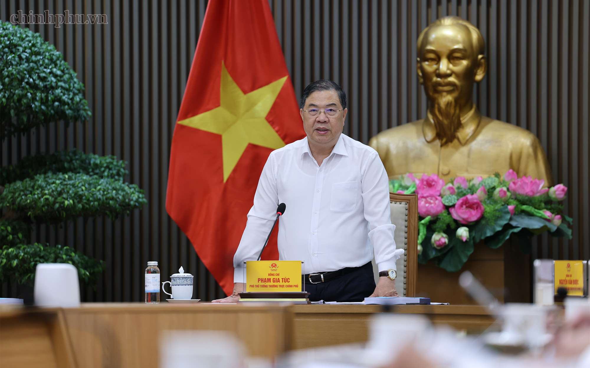 Phó Thủ tướng Thường trực Phạm Gia Túc chủ trì họp tháo gỡ vướng mắc cho một số dự án BT tại Khu đô thị mới Thủ Thiêm (TPHCM)- Ảnh 5.