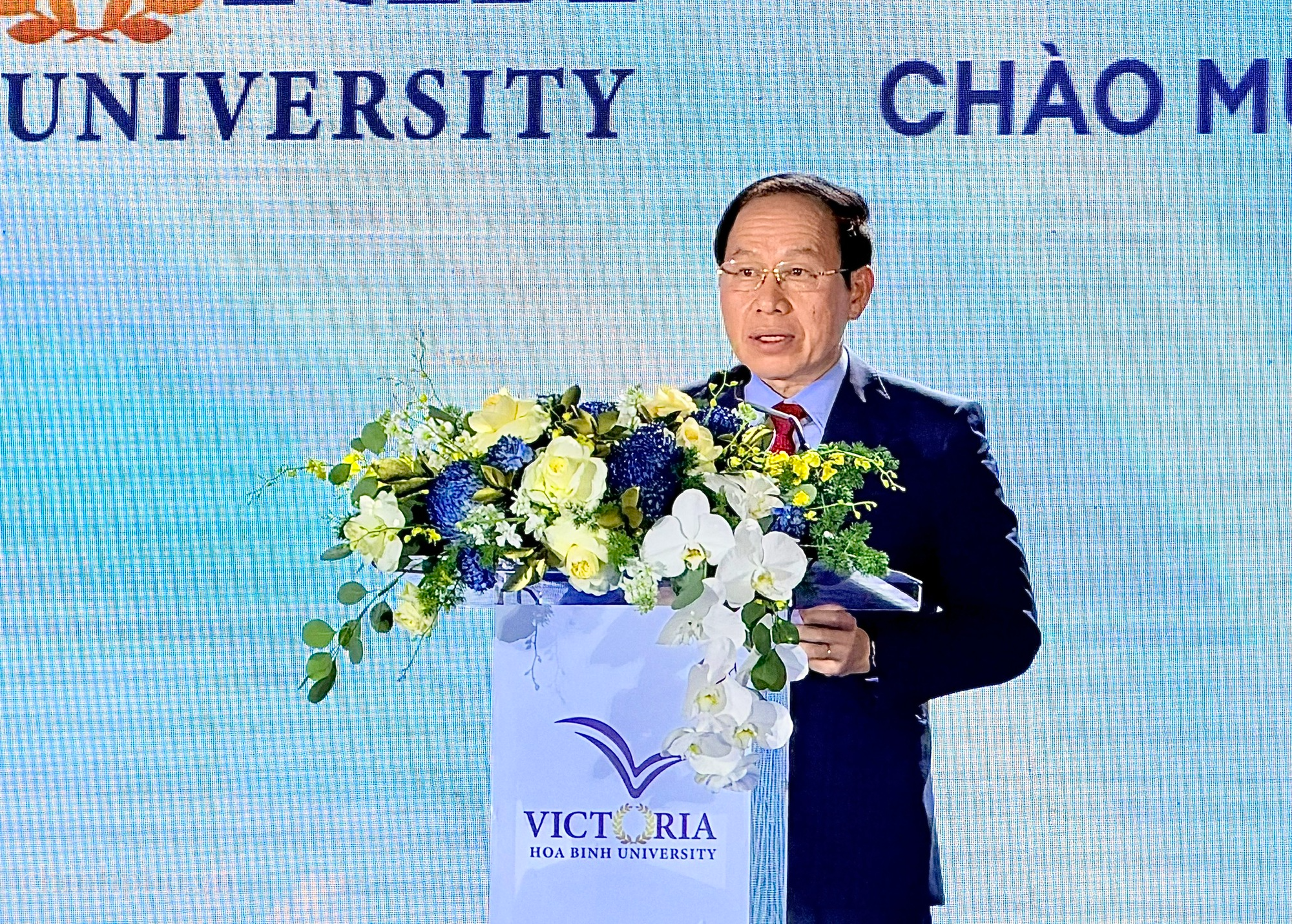 Đại học Victoria Hòa Bình: Hành trình mới xác lập vị thế tốt hơn, tầm nhìn lớn hơn và sứ mệnh cao cả hơn- Ảnh 4.