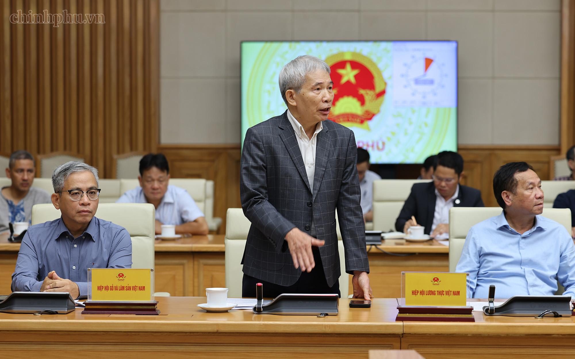 Phó Thủ tướng Thường trực Phạm Gia Túc: Nghiên cứu thị trường để tổ chức sản xuất, nâng giá trị xuất khẩu nông sản- Ảnh 2.