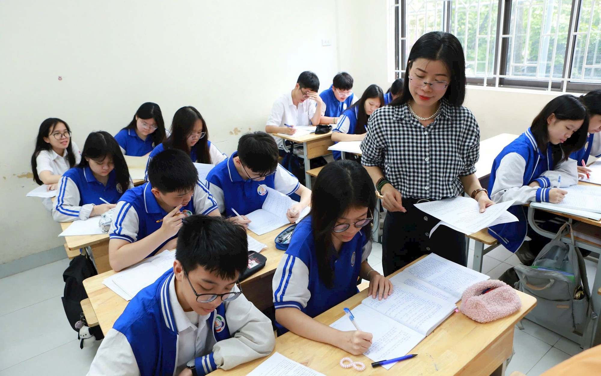 Thời gian giảng dạy tính hưởng phụ cấp thâm niên nhà giáo