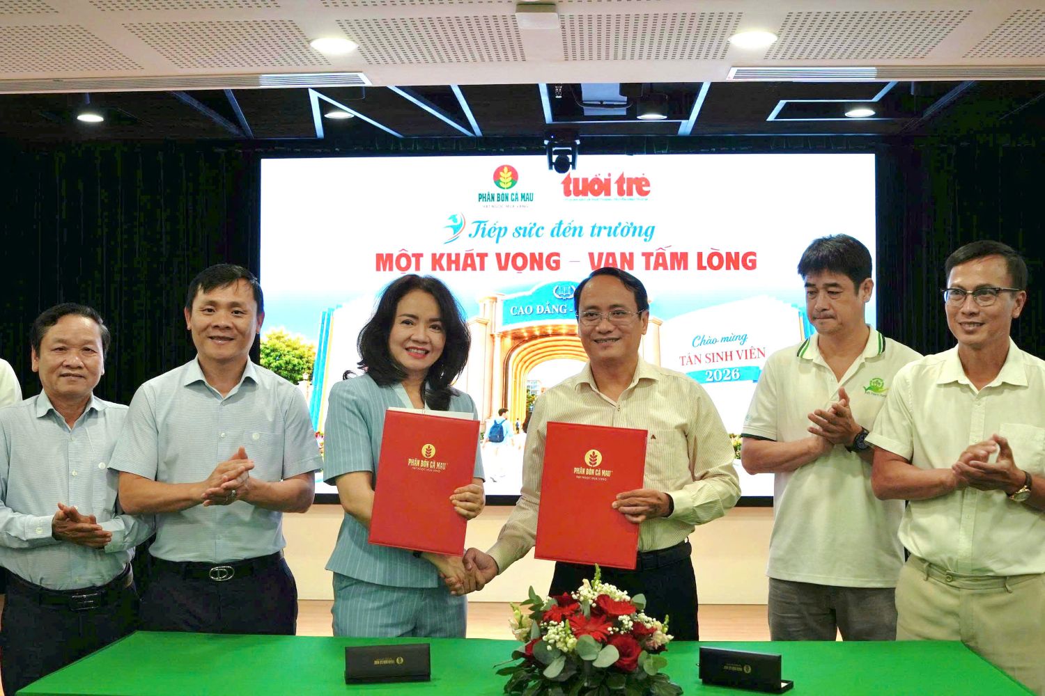 Phân bón Cà Mau dành 500 triệu đồng hỗ trợ