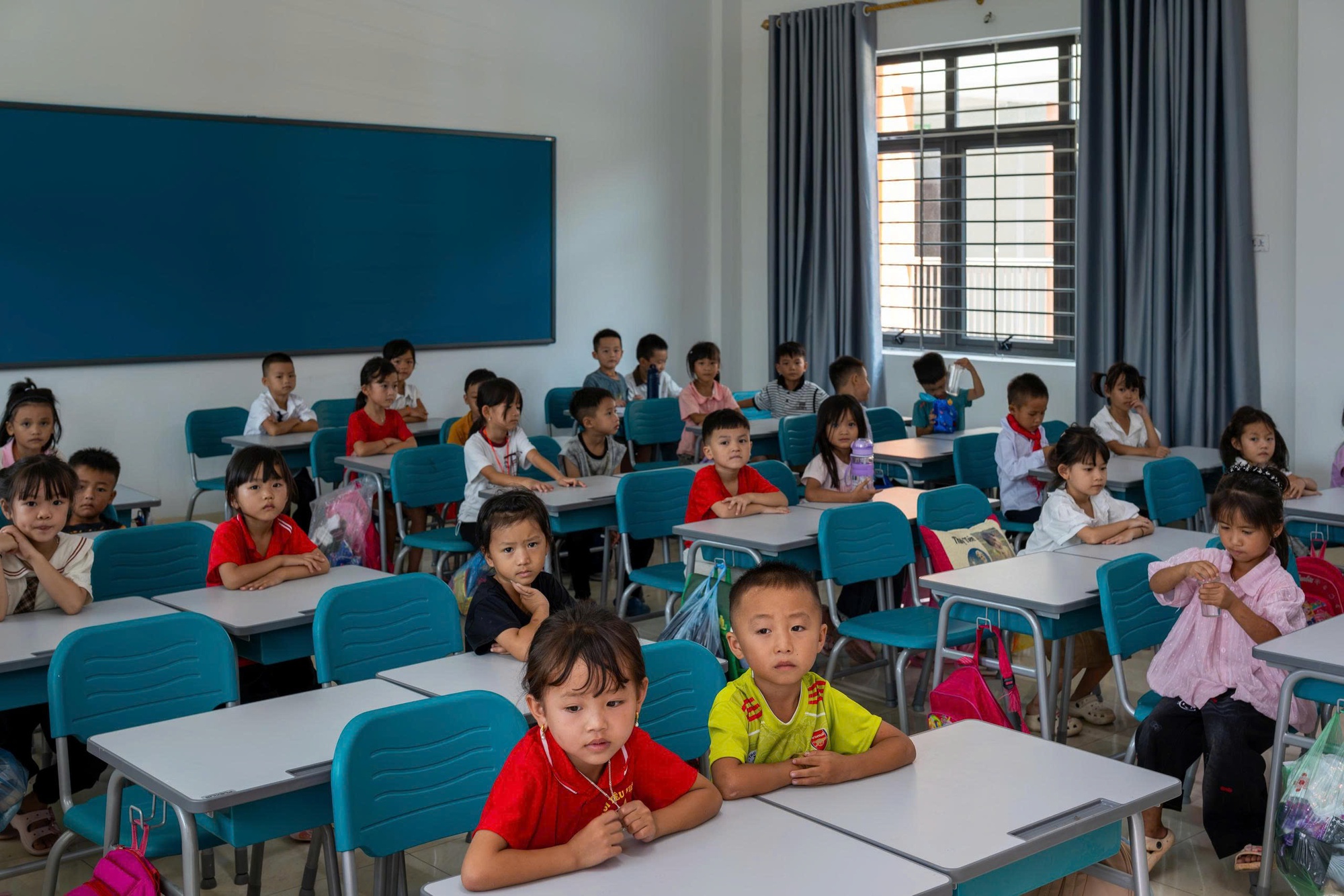 Trường biên giới PetroVietnam Lai Châu đã sẵn sàng cho năm học mới- Ảnh 2.