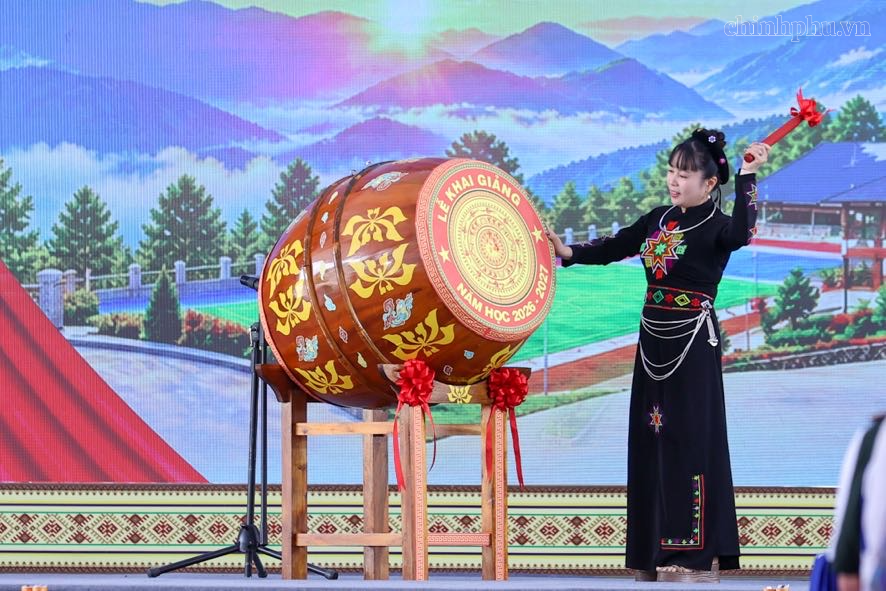 Thủ tướng: Năm học 2026-2027 sẽ mở ra giai đoạn phát triển mới của giáo dục Việt Nam- Ảnh 9.