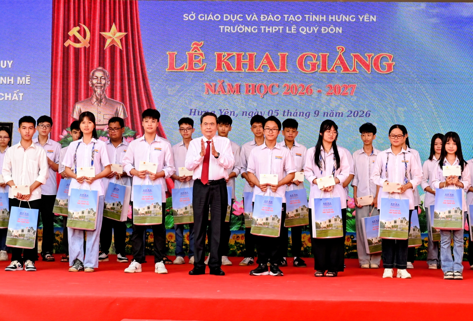 TỔNG THUẬT: Cả nước khai giảng năm học mới 2026-2027- Ảnh 9.