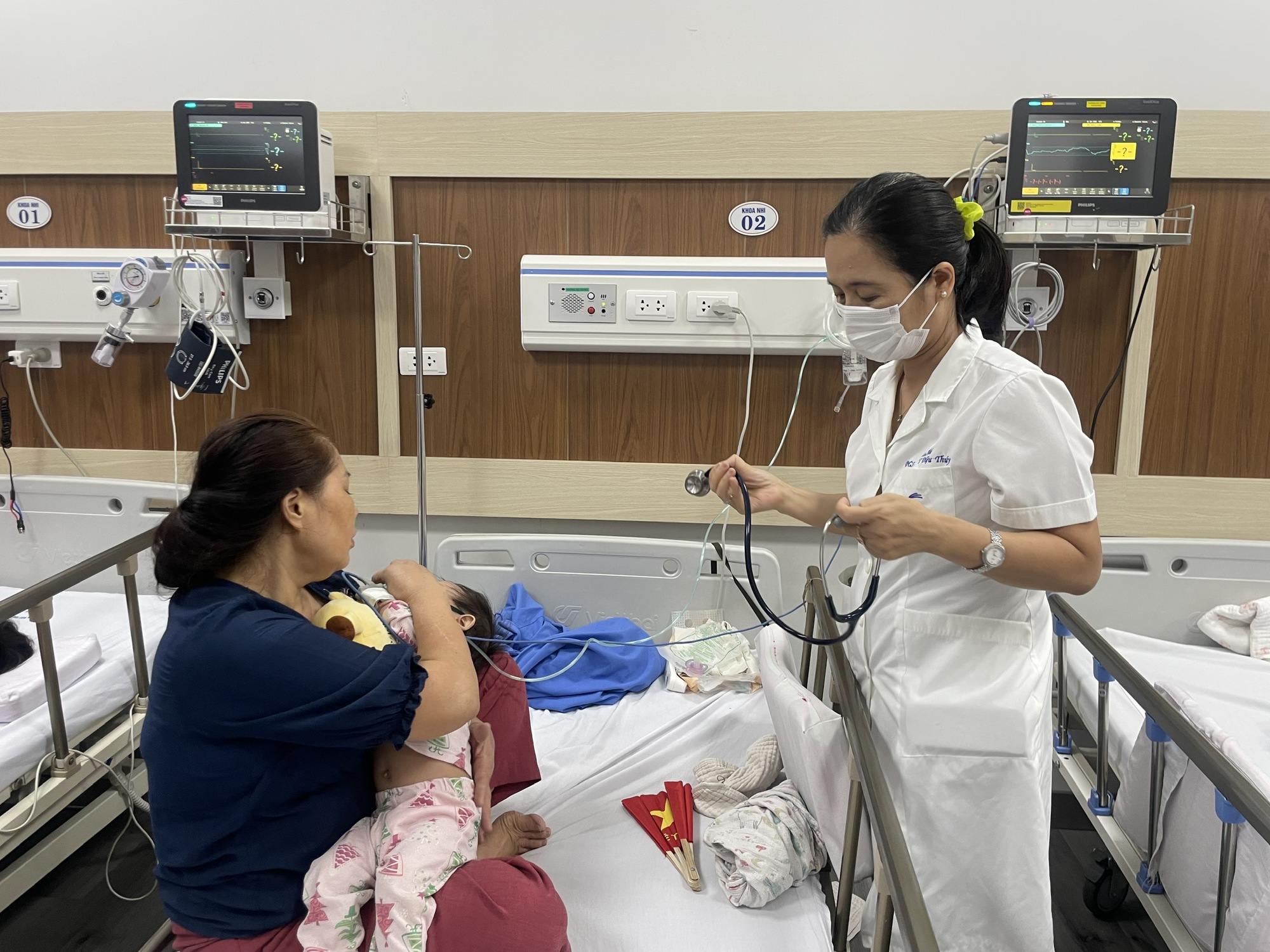 Vì sao nên phòng RSV cho trẻ ngay từ khi còn trong bụng mẹ?- Ảnh 2.