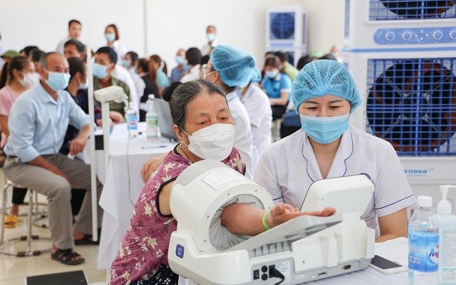 Đề xuất chính sách chăm sóc sức khỏe, dân số