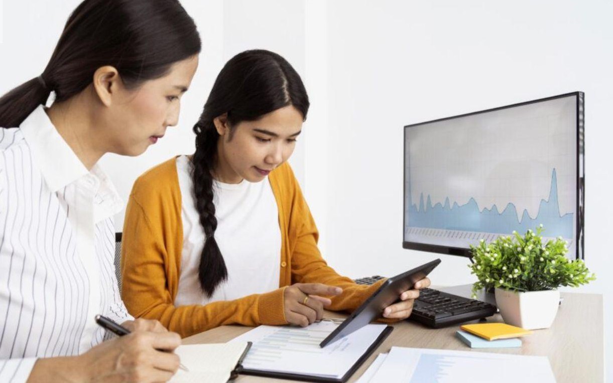 Không cấm ký hợp đồng với người nghỉ diện tinh giản