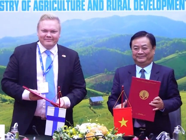 Viet Nam, Finland sign MoU on agriculture cooperation  - Ảnh 1.