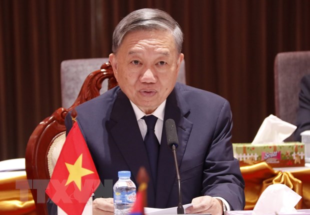 Viet Nam, Cuba vow to foster cooperation in combating transnational crime - Ảnh 1.