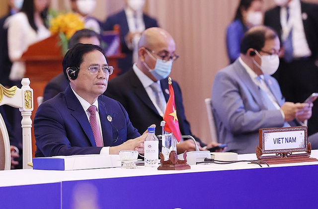 Solidarity is key for ASEAN to maintain stability amid global volatility - Ảnh 1.