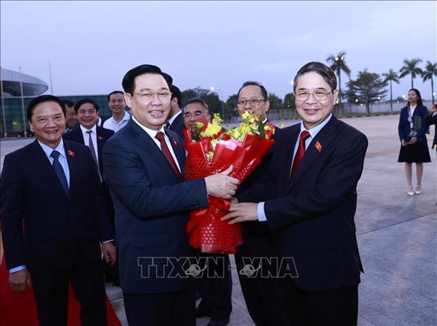 Top legislator begins Cambodia visit, attendance in AIPA-43 - Ảnh 1.