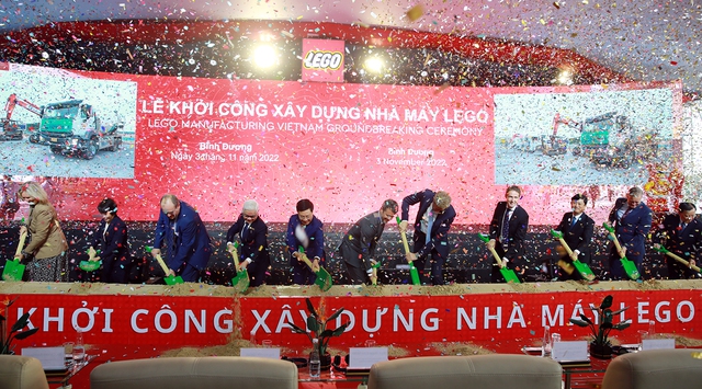 Construction begins on LEGO Group’s first carbon neutral factory  - Ảnh 1.