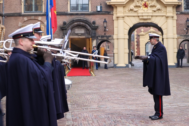 Official welcome ceremony for Vietnamese Prime Minister in Netherlands  - Ảnh 6.