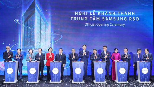 Samsung opens 220 million R&D center in Viet Nam - Ảnh 1.