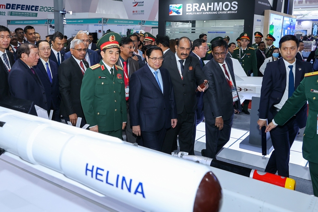 Viet Nam International Defense Expo 2022 opens in Ha Noi  - Ảnh 3.