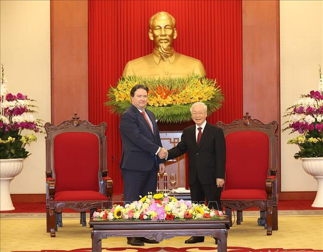 Party chief receives new U.S.  Ambassador to Viet Nam - Ảnh 1.