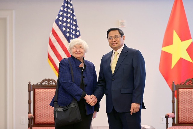 U.S. vows to support development of Viet Nam’s capital, real estate markets  - Ảnh 1.
