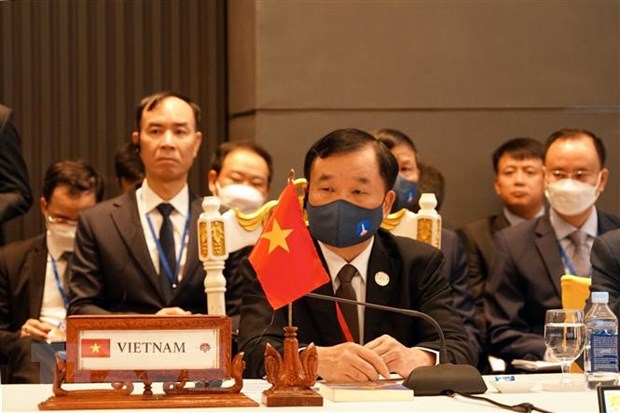 Viet Nam highlights vital importance of security and safety in East Sea - Ảnh 1.