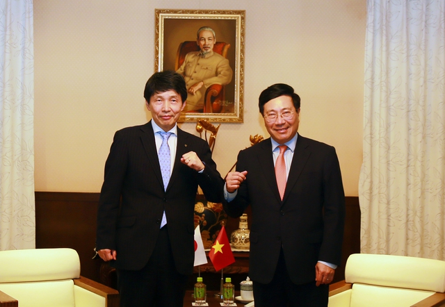 Deputy PM asks for fostering local-to-local cooperation between Viet Nam, Japan  - Ảnh 3.