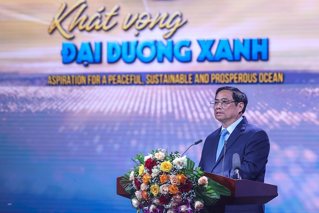 Prime Minister calls for prompt establishment of mechanisms for marine environmental protection

 - Ảnh 1.