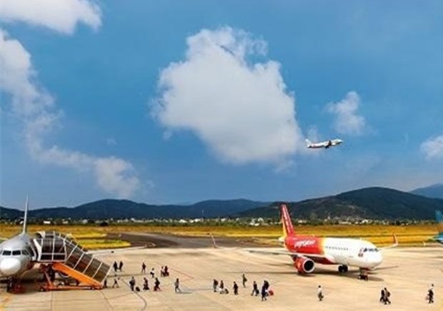 Da Lat welcomes first international flight in post-Covid  - Ảnh 1.