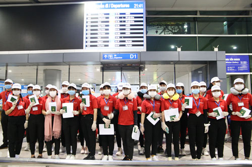 Viet Nam sends nearly 1 million guest workers in 2013-2021 - Ảnh 1.
