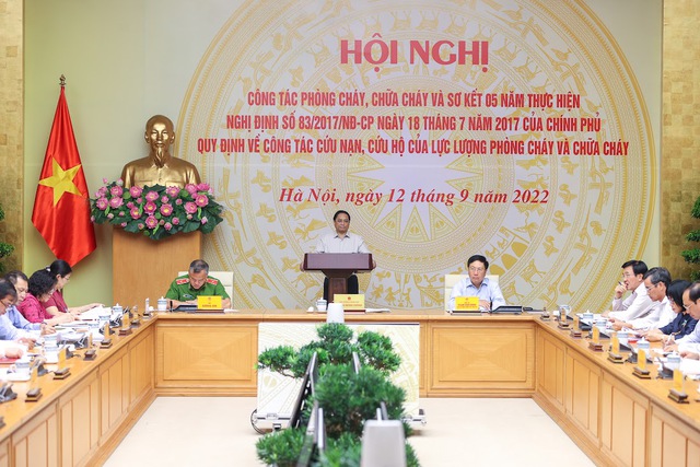 Gov’t chief chairs national fire prevention conference  - Ảnh 1.