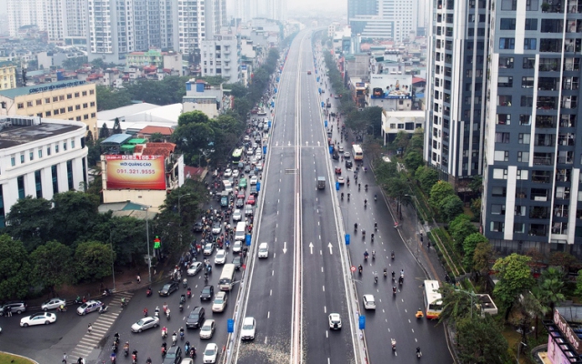Elevated section of ring road No.2 officially put into operation