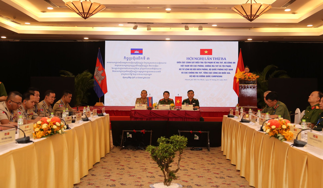 Viet Nam, Cambodia enhance collaboration in anti-drug trafficking - Ảnh 1.
