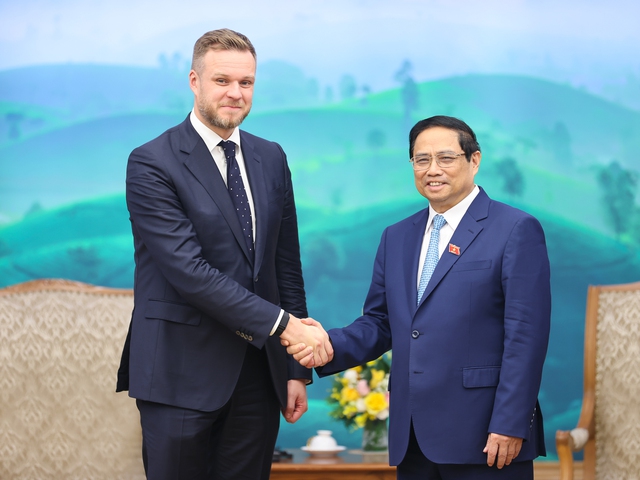 PM meets with Lithuanian Minister of Foreign Affairs - Ảnh 1.