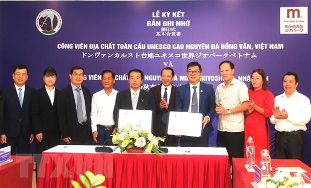 Vietnamese, Japanese geoparks sign MoU on cooperation- Ảnh 1.
