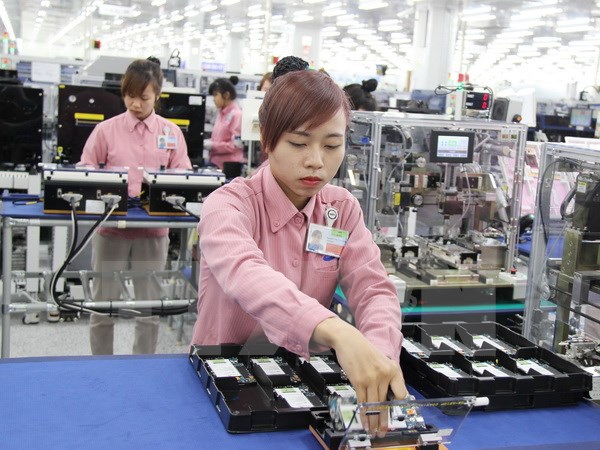 Computers, electronic products lead export revenue - Ảnh 1.