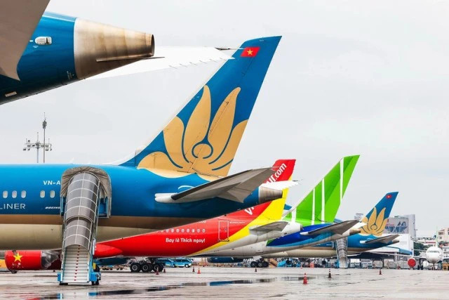 Ha Noi-HCM City becomes world's fourth busiest domestic air routes in 2023- Ảnh 1.