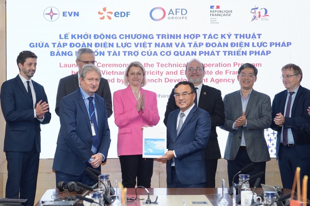 AFD helps EVN implement energy transition - Ảnh 1.