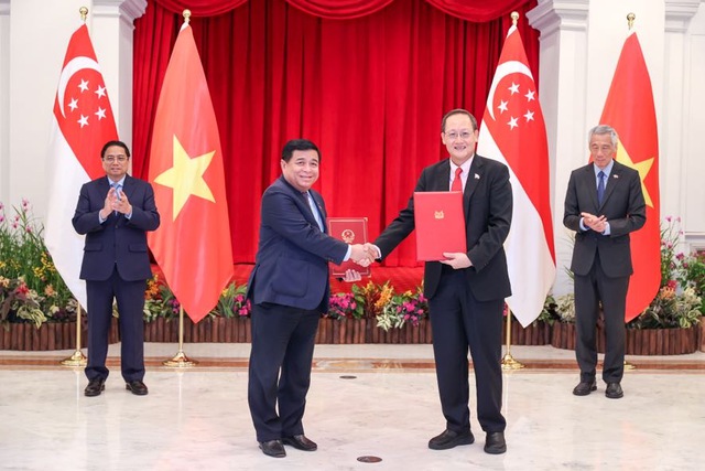 Viet Nam, Singapore establish digital economy–green economy partnership - Ảnh 1.
