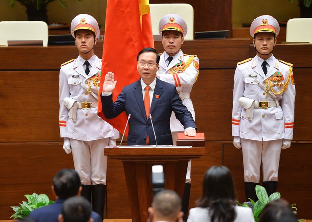 Vo Van Thuong sworn in as new President of Viet Nam - Ảnh 1.