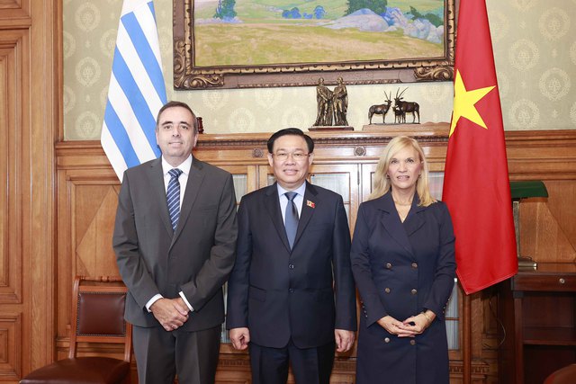 Vietnamese, Uruguayan legislative bodies sign first-ever cooperation agreement  - Ảnh 3.