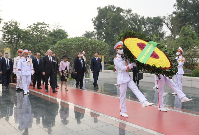 President hosts welcome ceremony for Australian Governor-General - Ảnh 4.