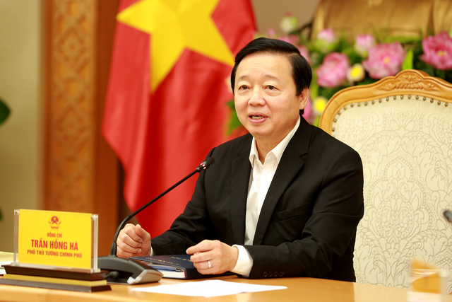 DPM Tran Hong Ha chairs National Committee on Ageing - Ảnh 1.